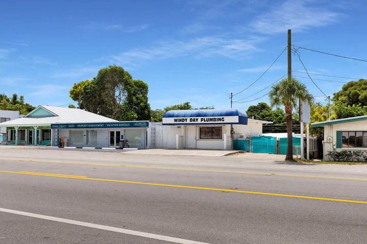 Islamorada Commercial Live-Work Compound