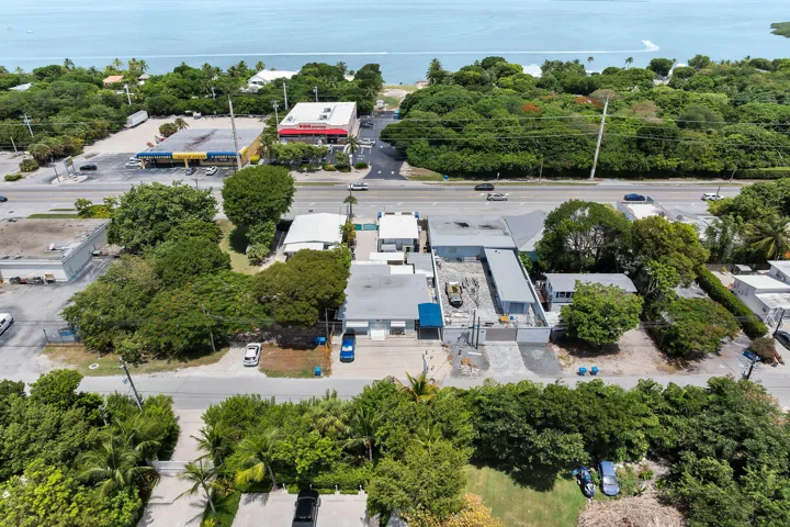 Islamorada Commercial Live-Work Compound