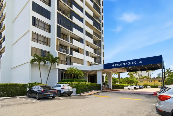 5600-N-FLAGLER-DR-2202-33407-003