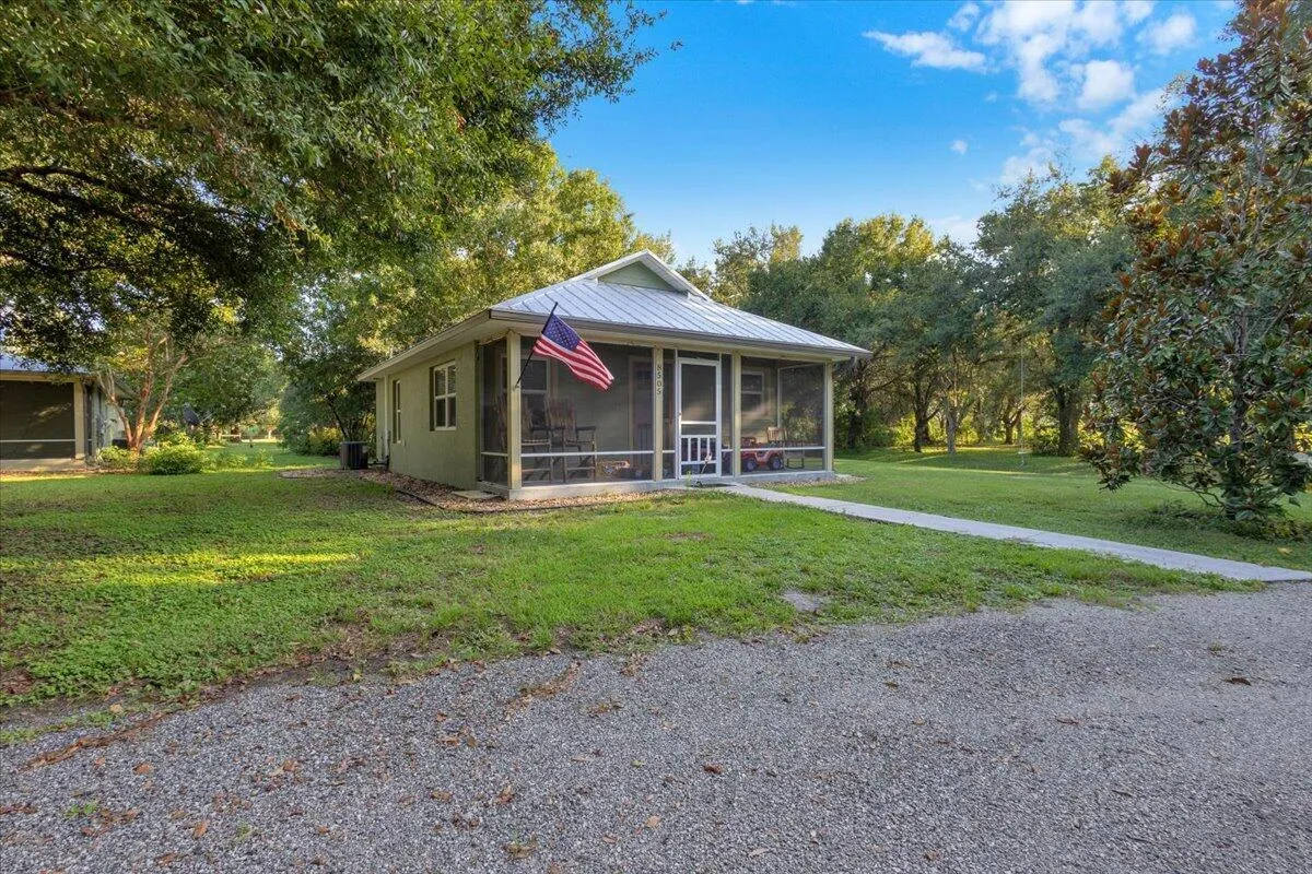 Property photo 43