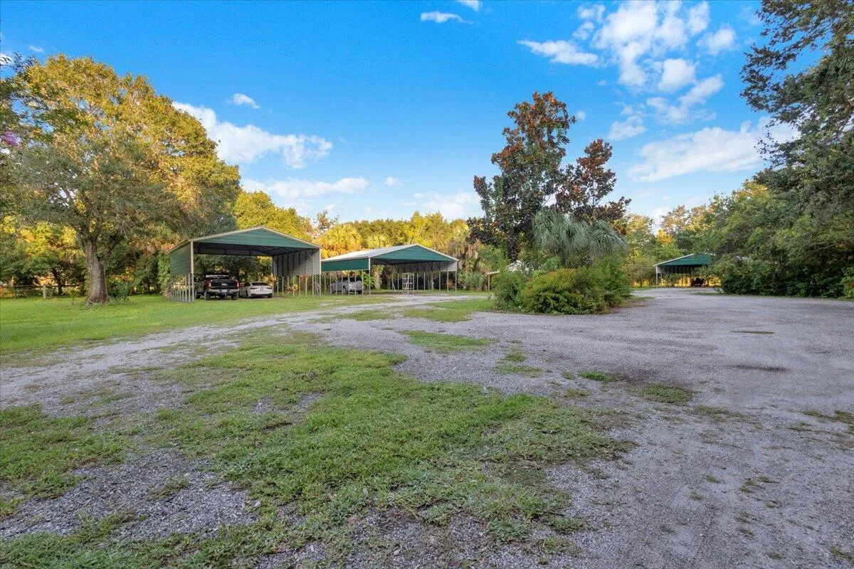Property photo 97