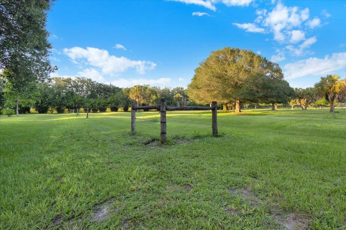Property photo 92