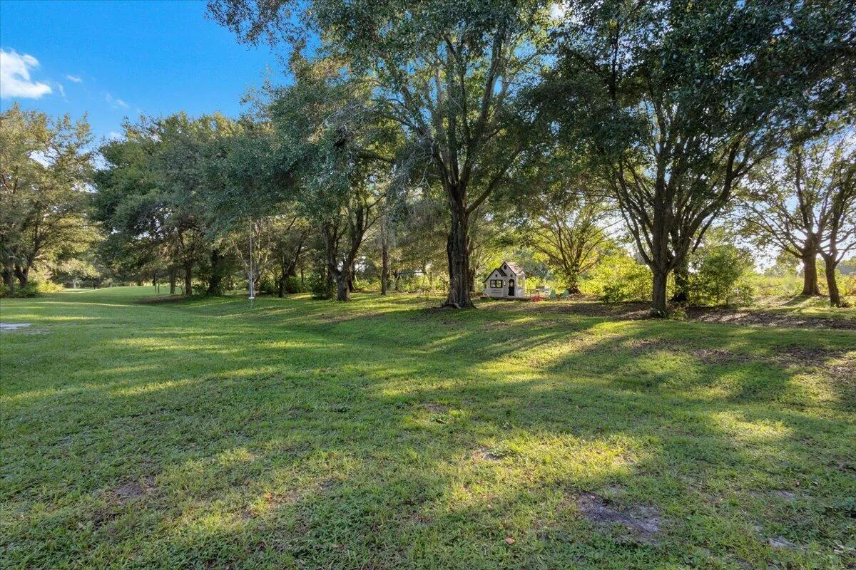 Property photo 44