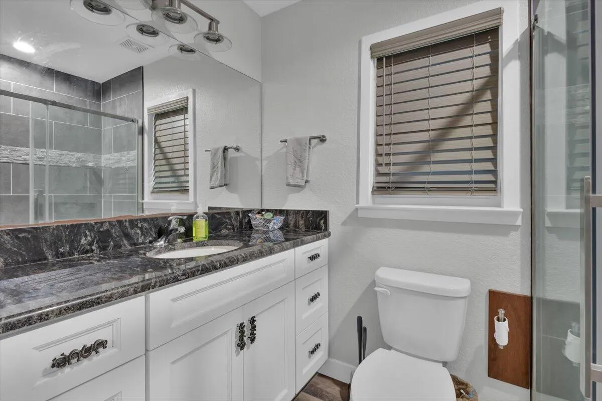 Property photo 55