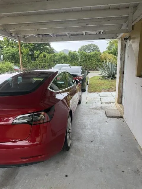 CAR PORT