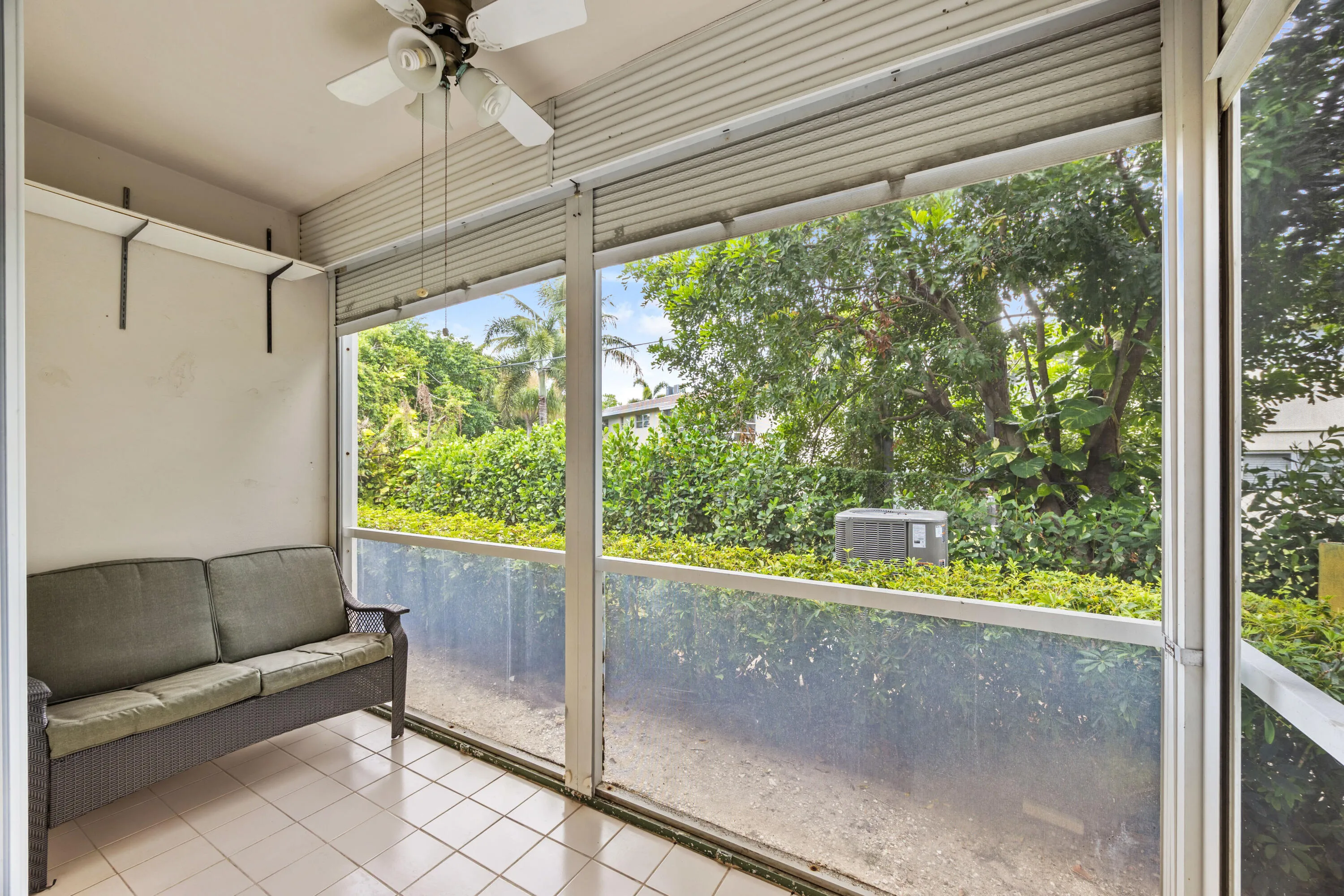 Private Screened Patio