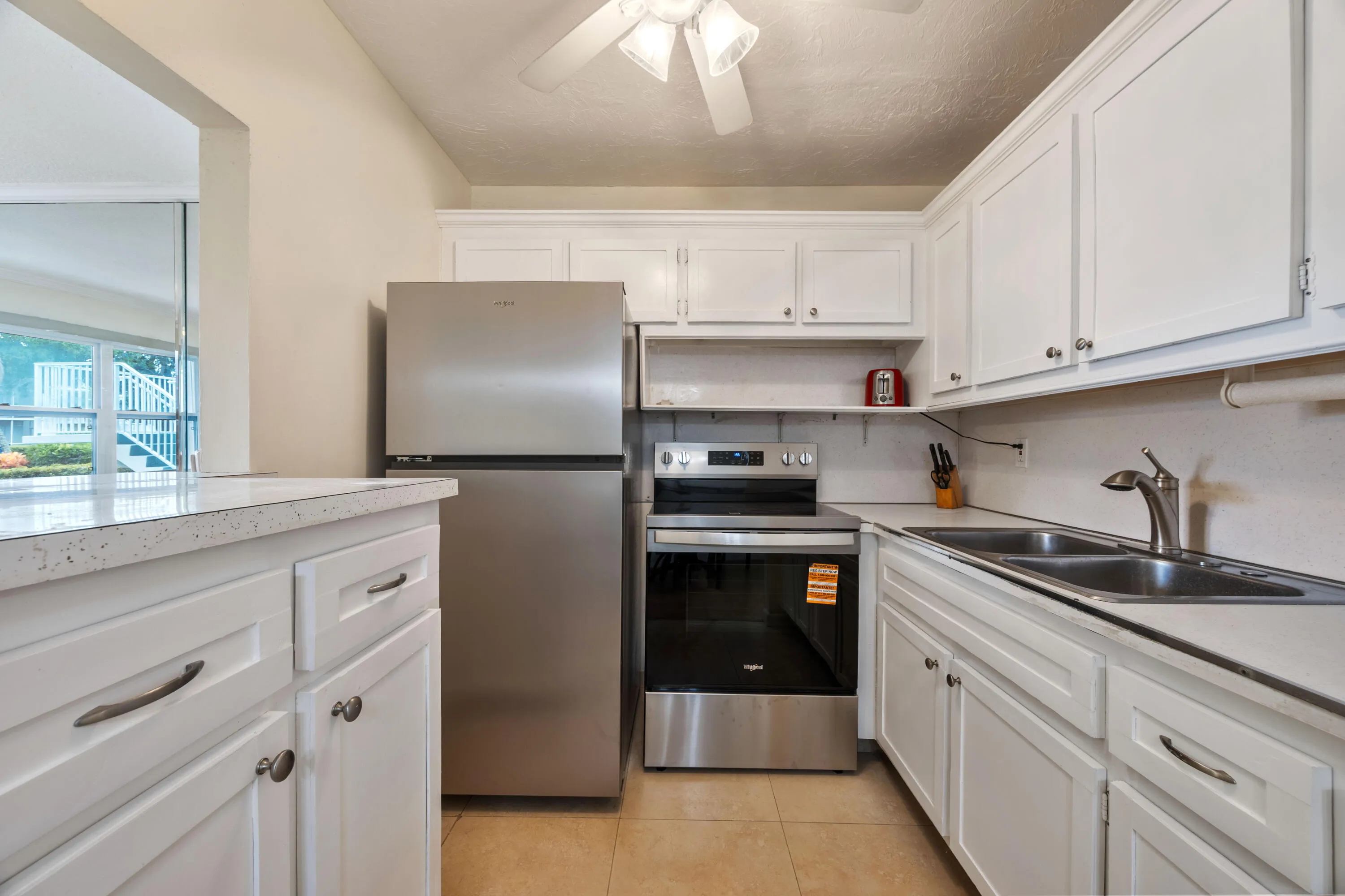 Brand New Whirlpool Range & Refridgerator
