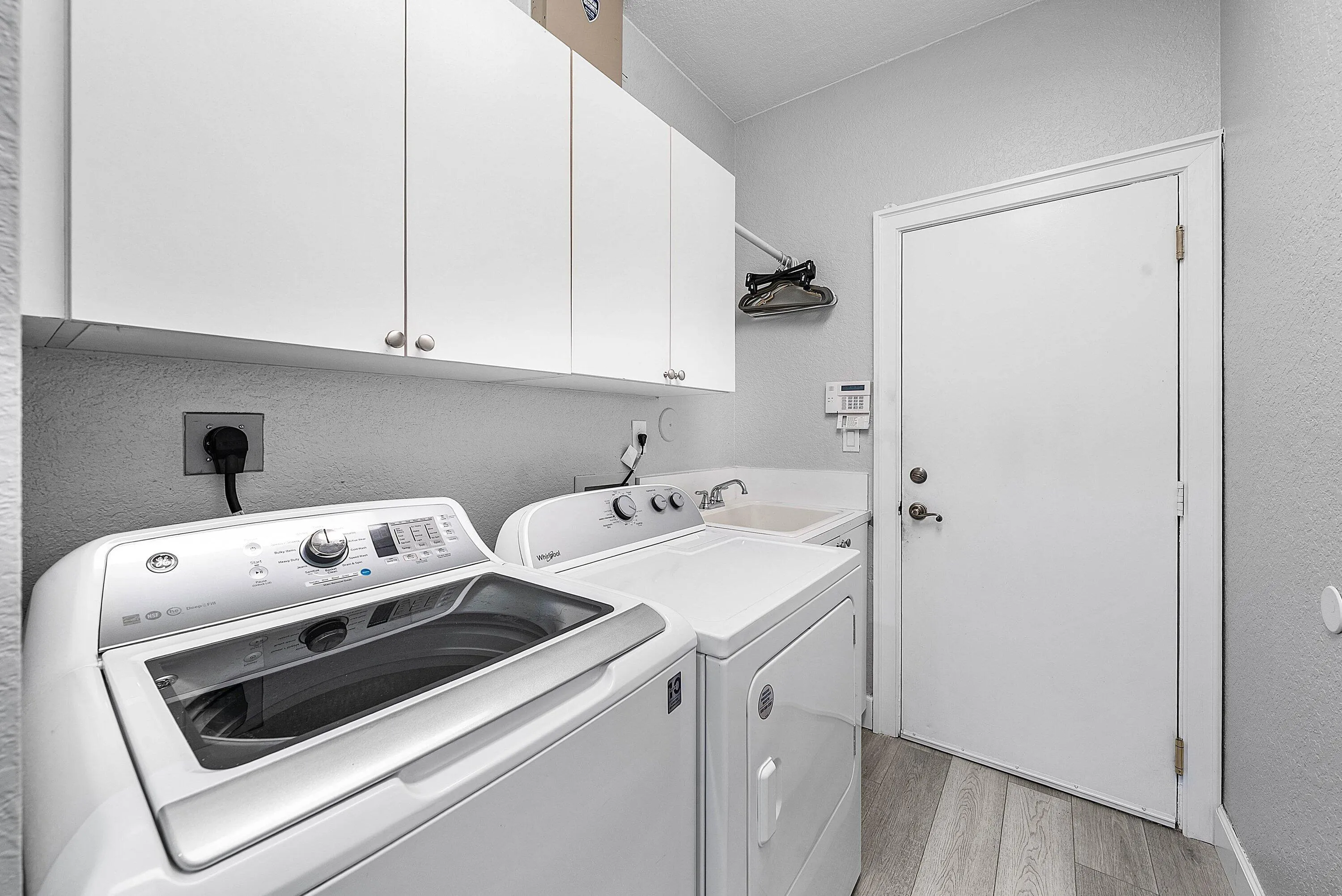 Property photo 43