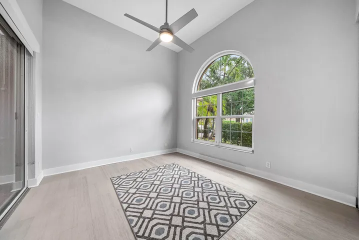 031-6152Northwest121stAvenue-CoralSpring
