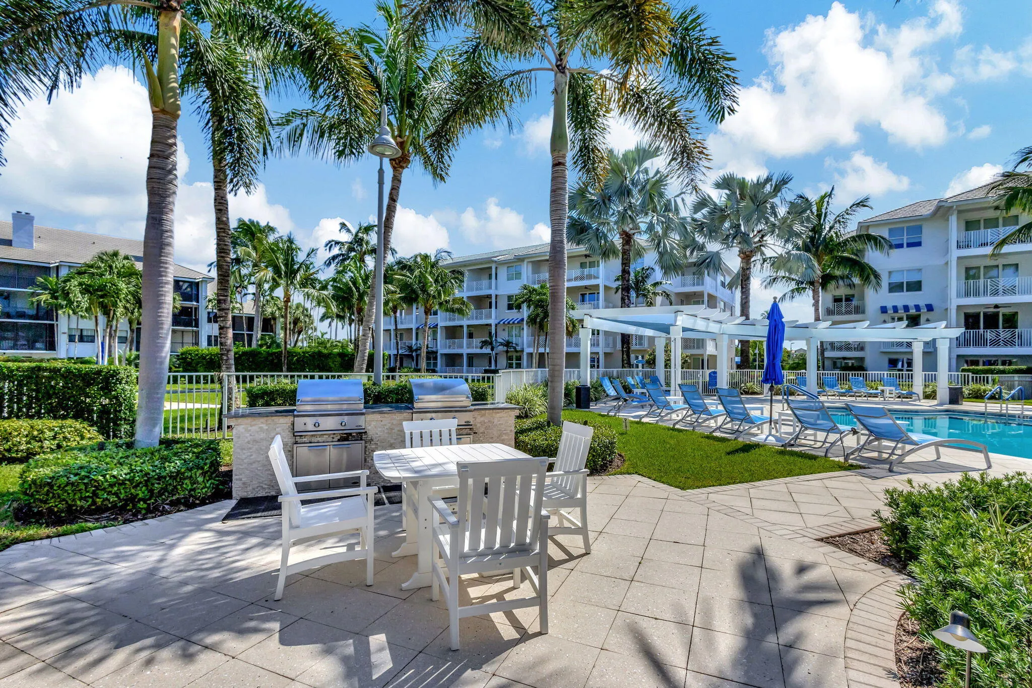 85-web-or-mls-108-print-93-print-Bay Col