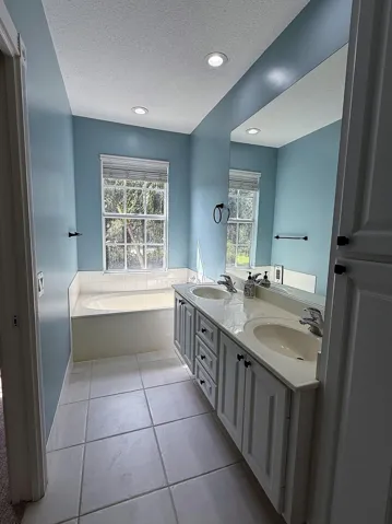 Primary bath
