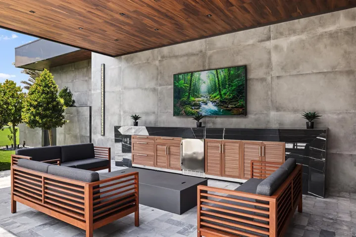 Guest Patio