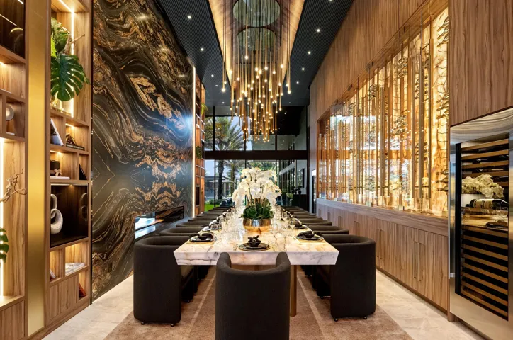 Formal Dining