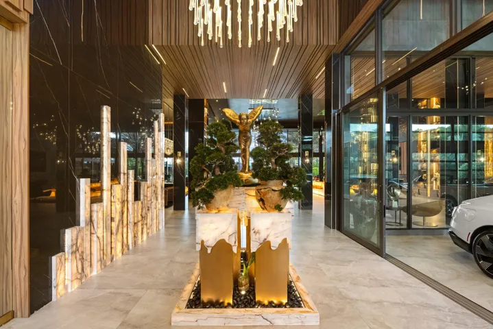 Entry Foyer