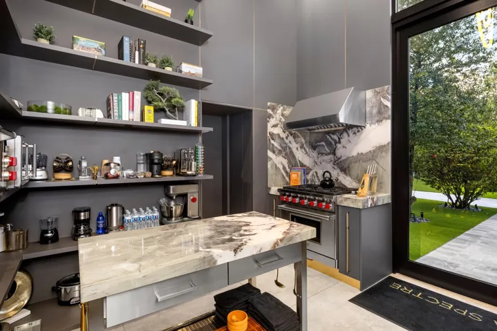 Chef's Kitchen