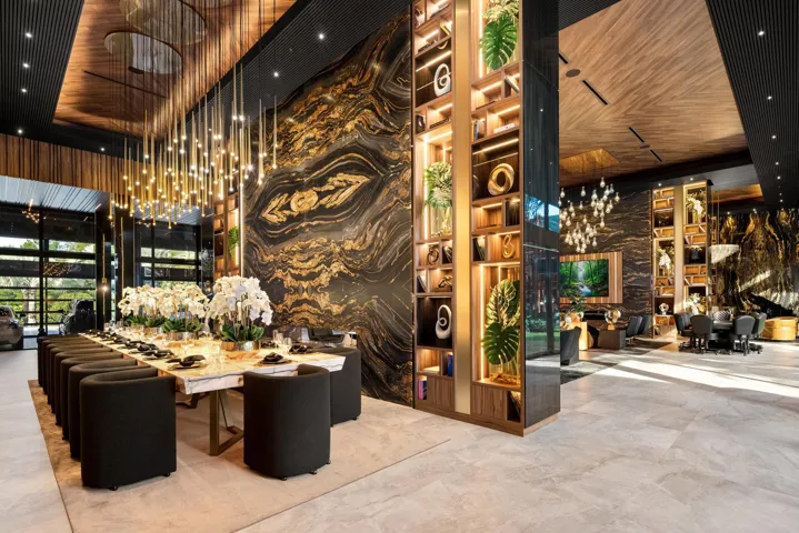 Formal Dining