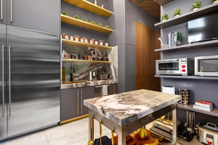 Chef's Kitchen