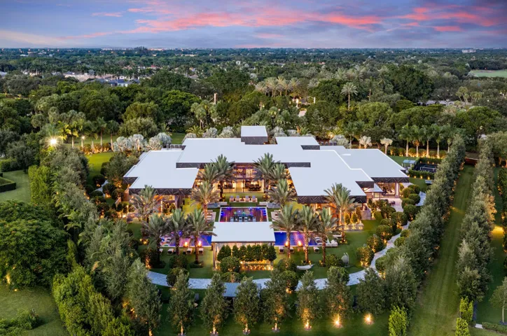 Villa Spectre