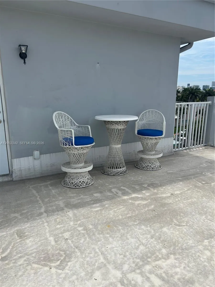 Private deck off kitcen