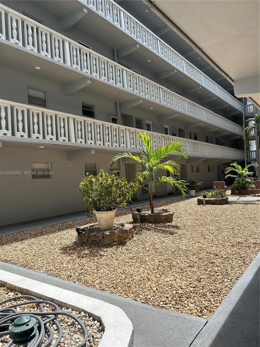 Off 1st floor reception area