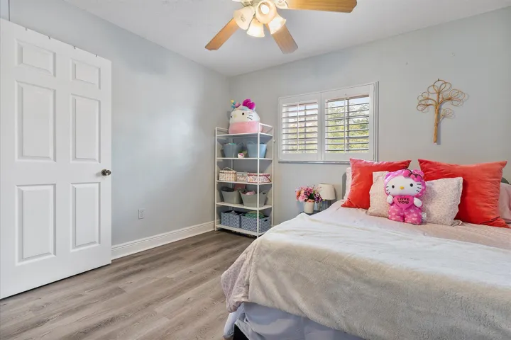 039-40-16871 SW 5th Ct_0040