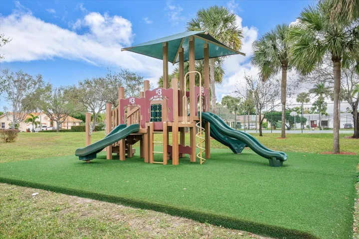 059-57-16871 SW 5th Ct_0057