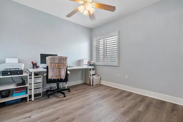 042-43-16871 SW 5th Ct_0043