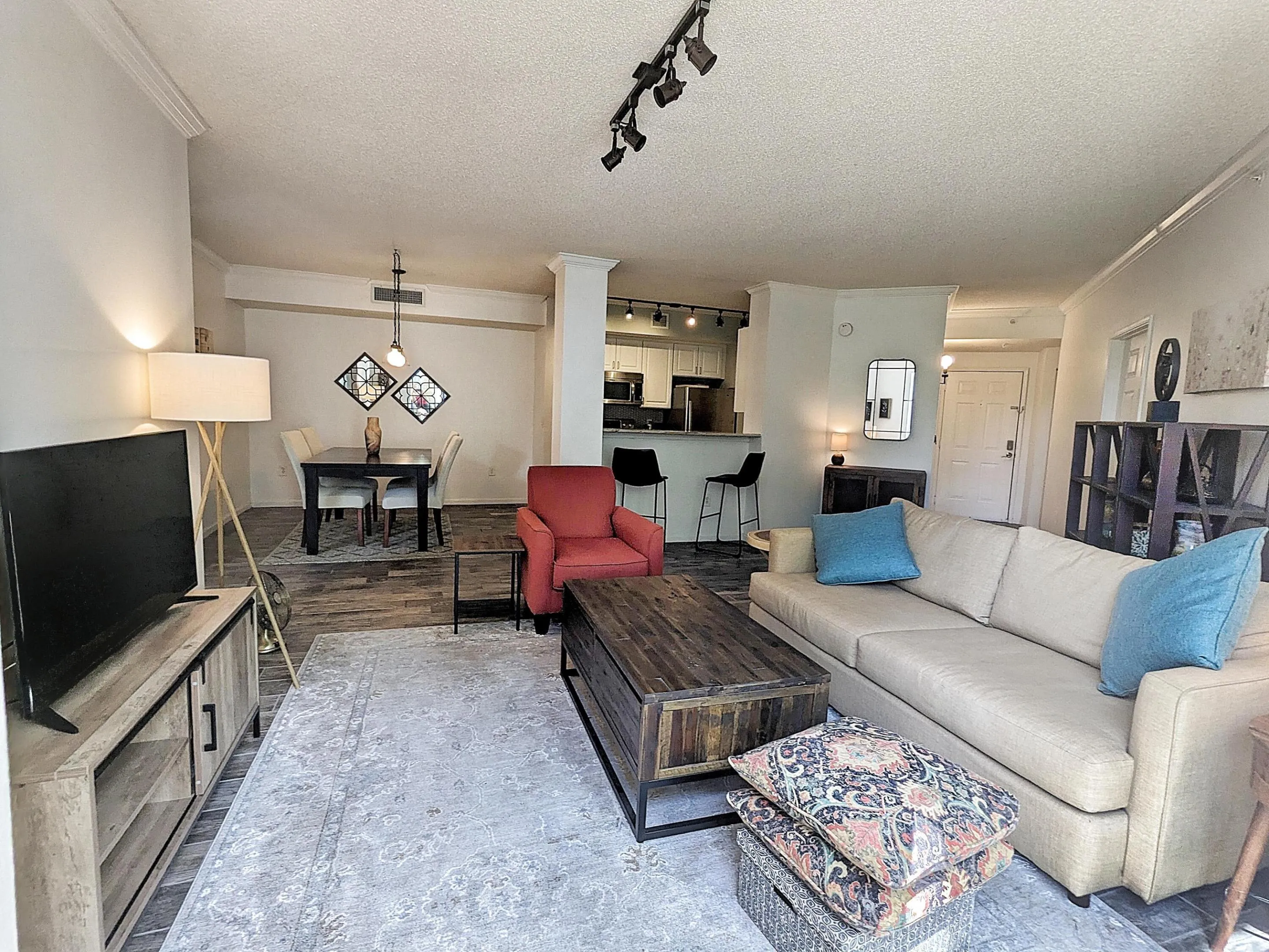 2. Living Furn