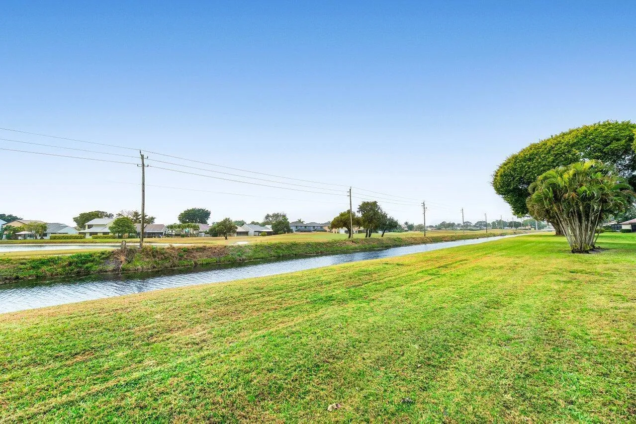 033-5771FairwayParkCourt-103-BoyntonBeac