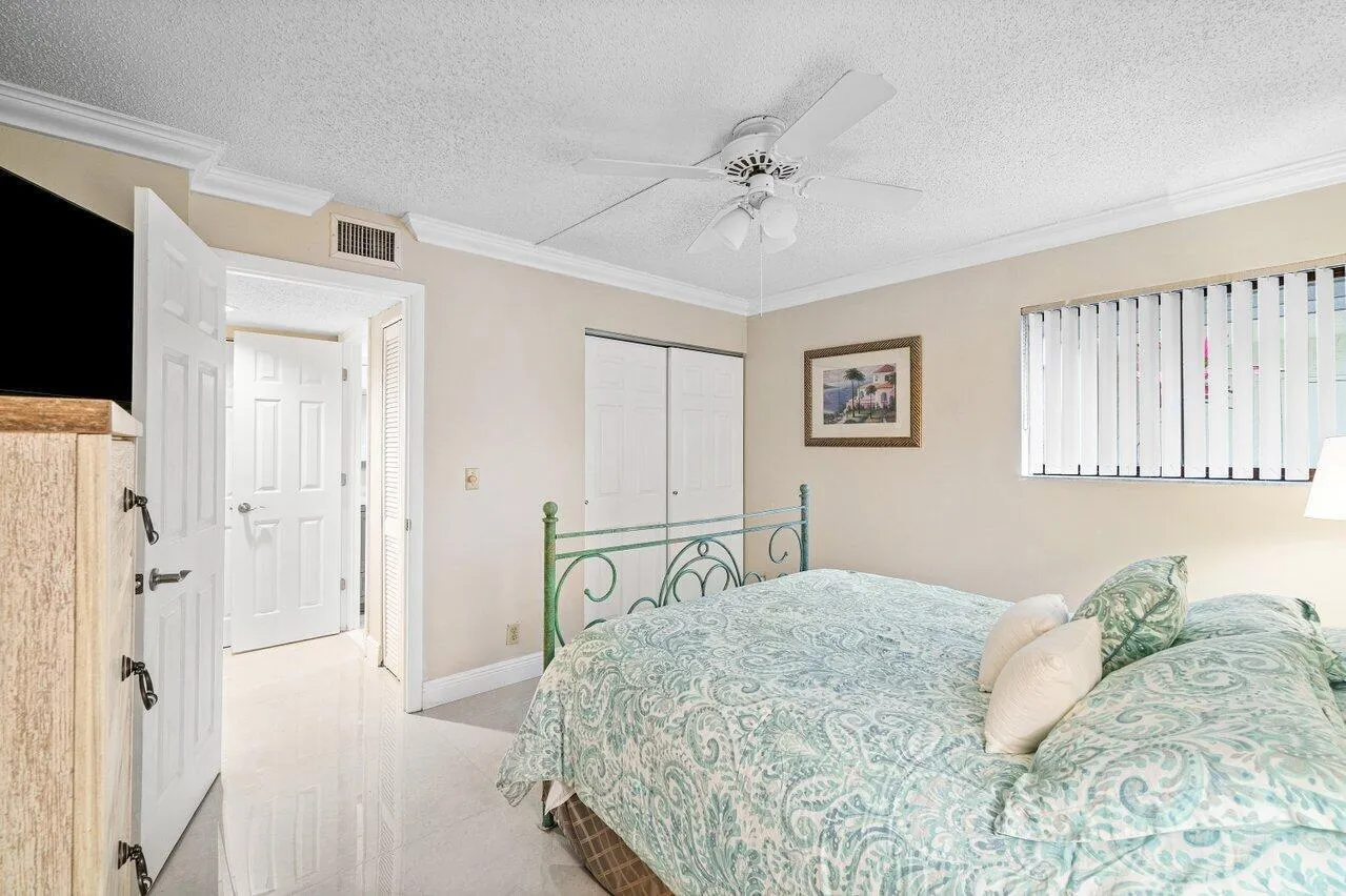 017-5771FairwayParkCourt-103-BoyntonBeac