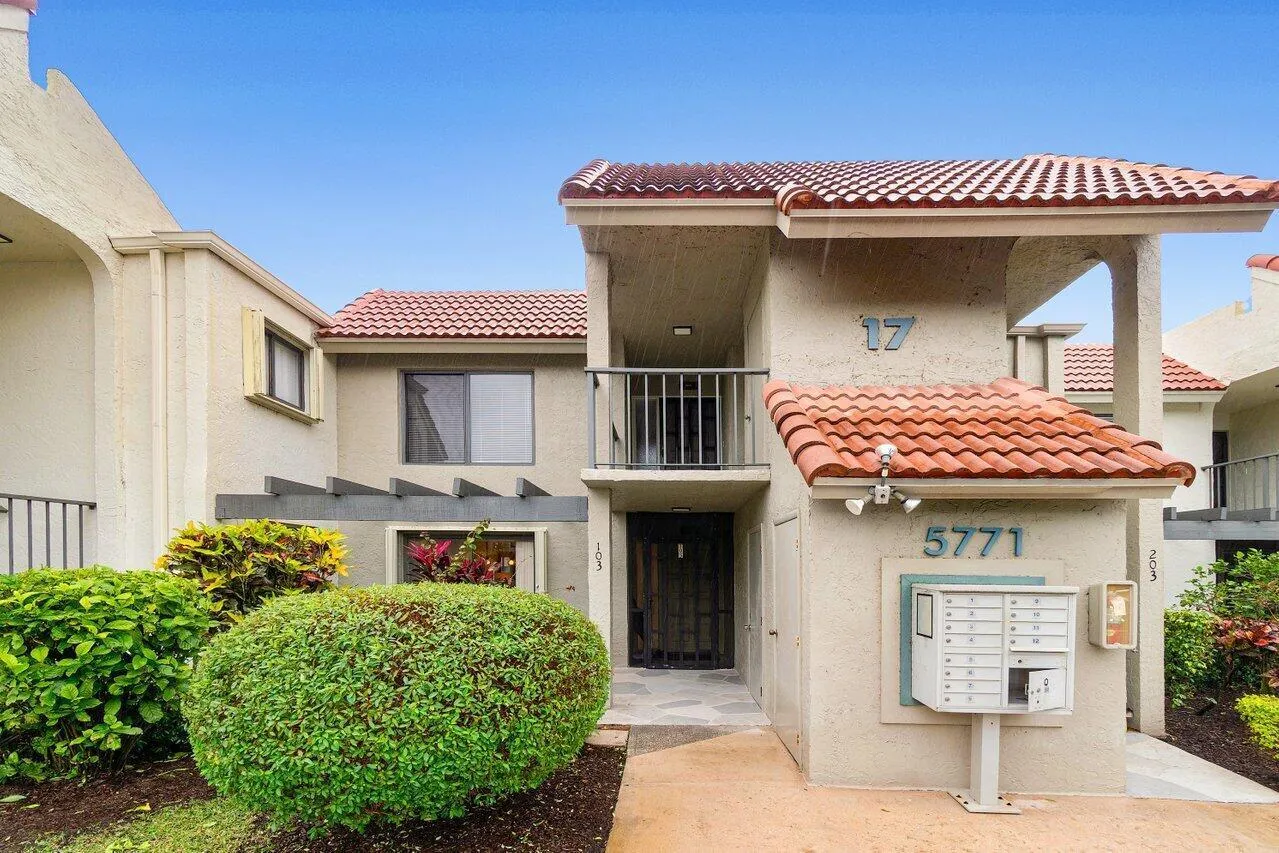 003-5771FairwayParkCourt-103-BoyntonBeac