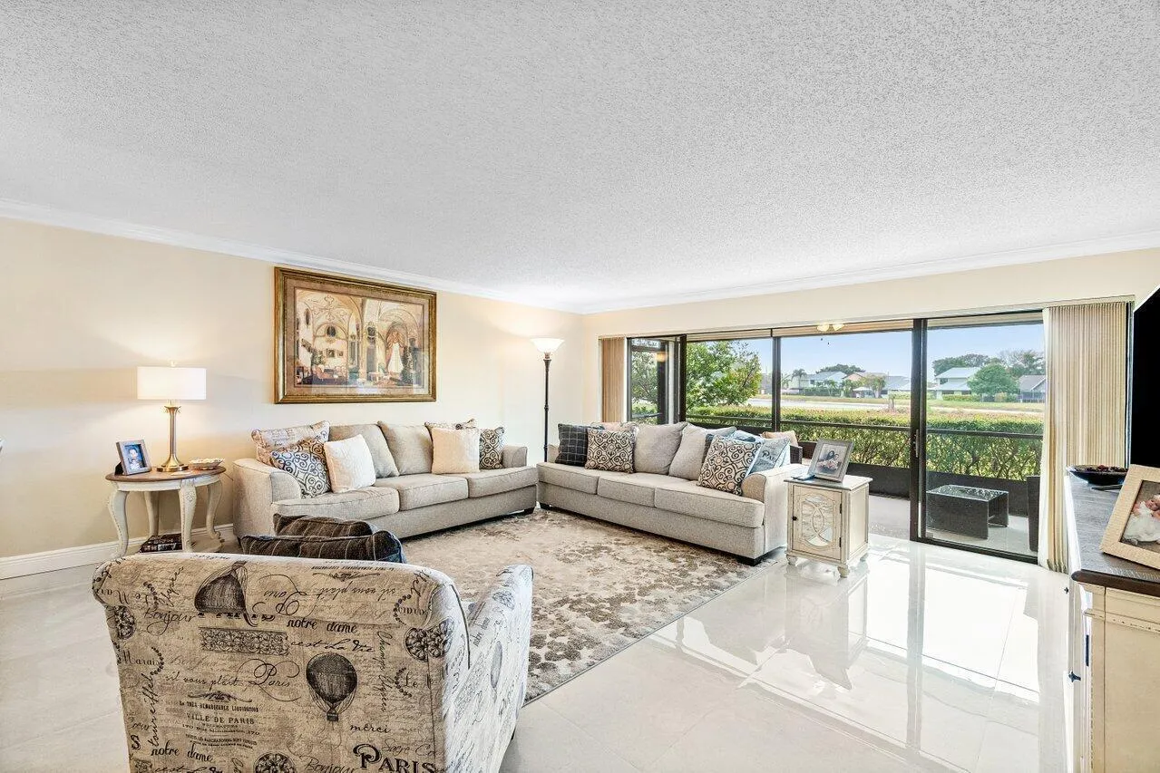 006-5771FairwayParkCourt-103-BoyntonBeac