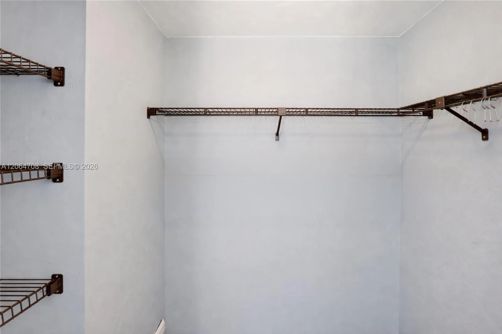 Property photo 106