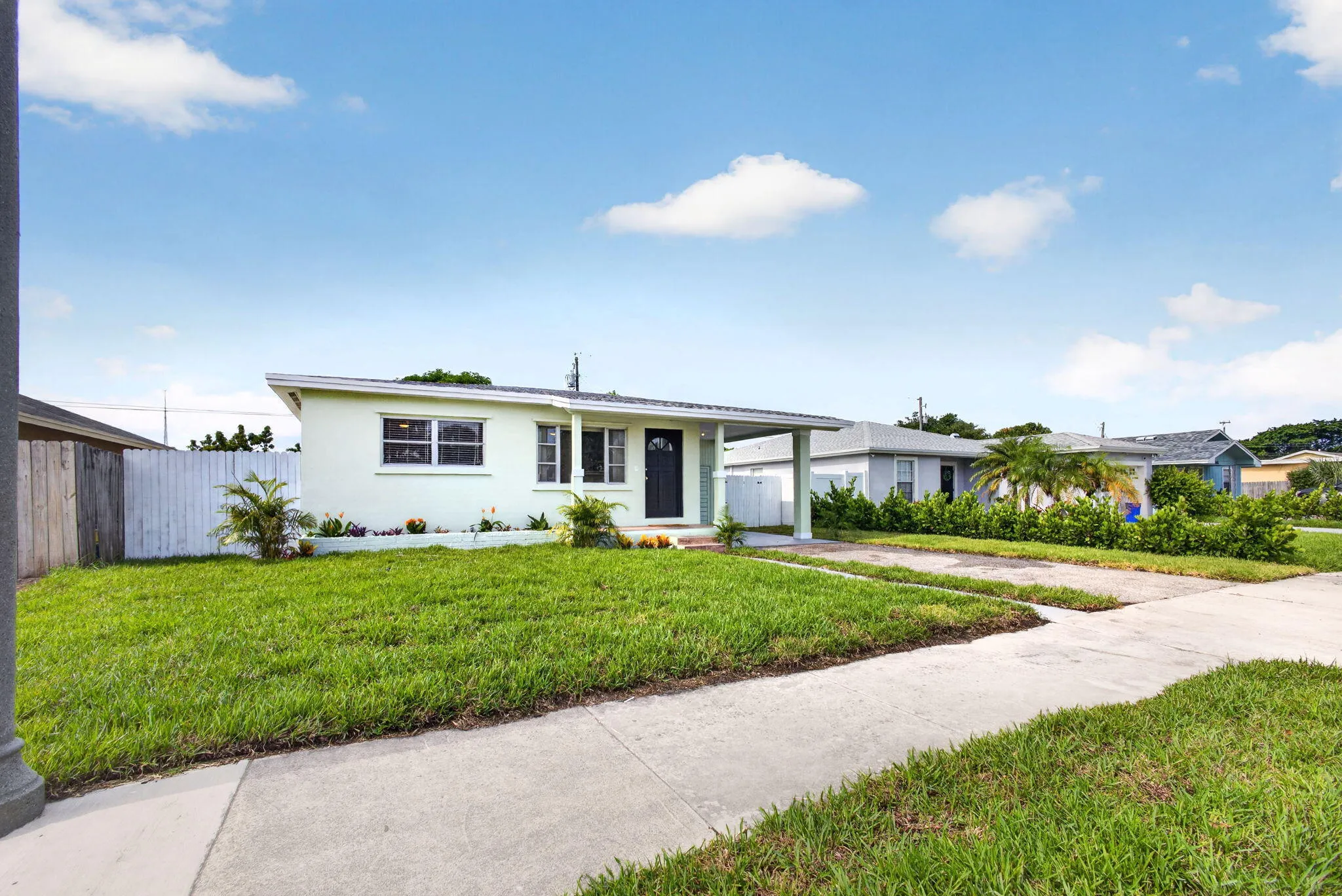 3-web-or-mls-5D1A0916