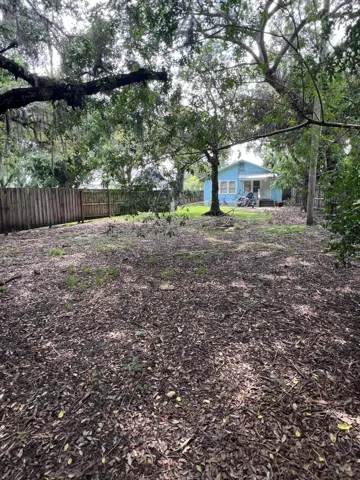 40 122 Backyard from NE Corner