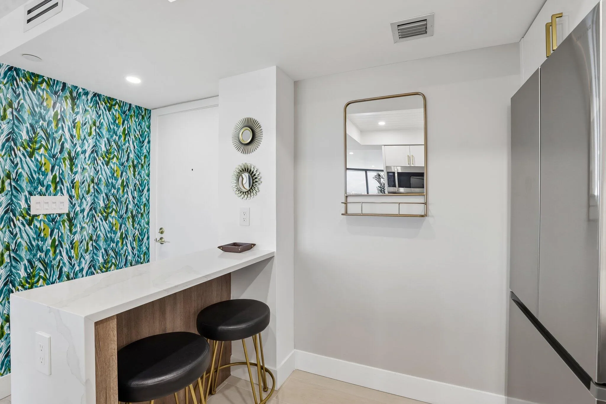 Kitchen Counter Area
