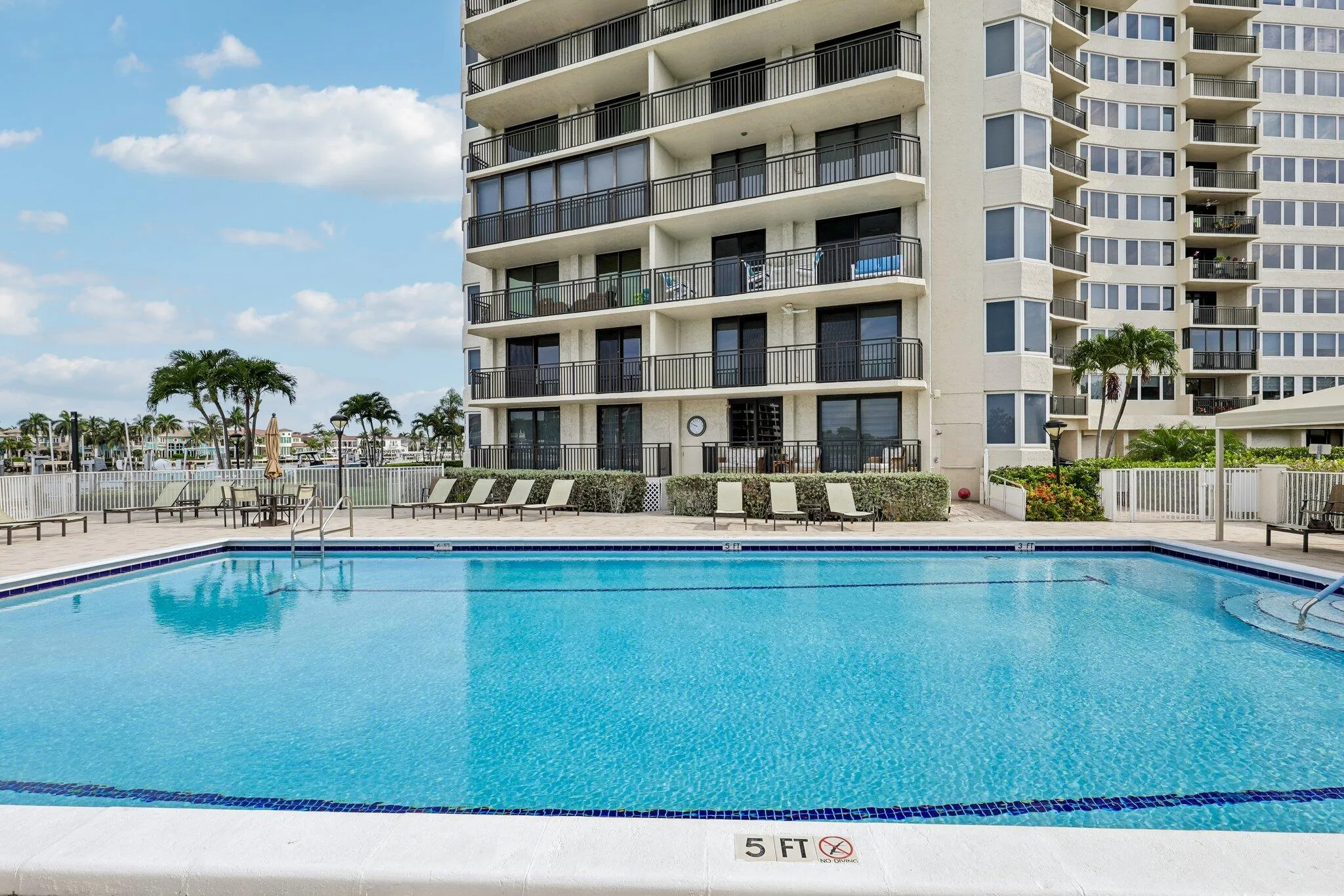 66-web-or-mls-S Ocean Blvd 704-0108-920