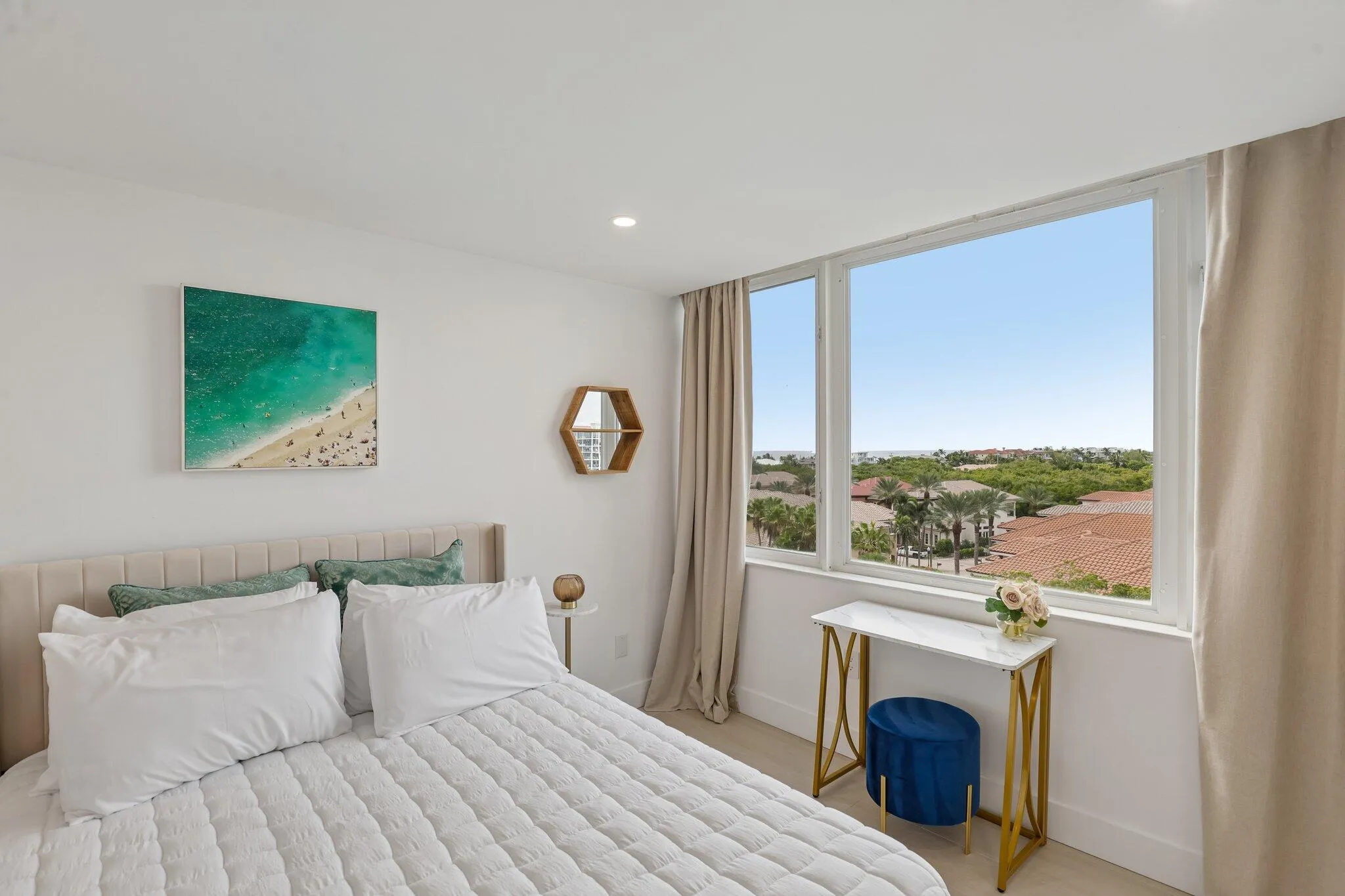 28-web-or-mls-S Ocean Blvd 704-S0108-028