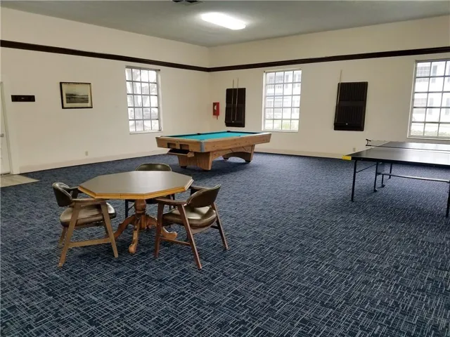 CLUB ROOM
