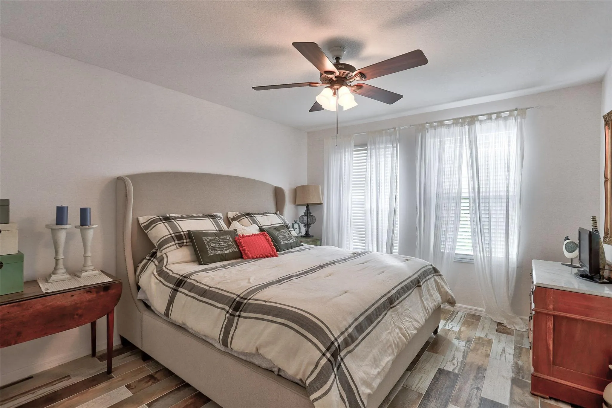 Spacious Bedroom