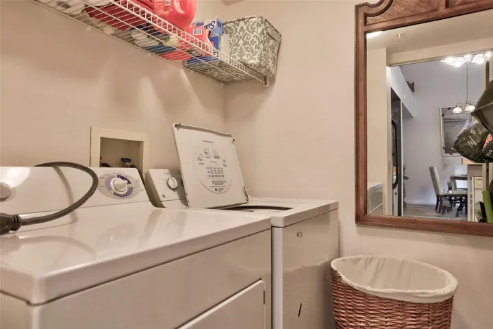 Washer & Dryer In-Unit