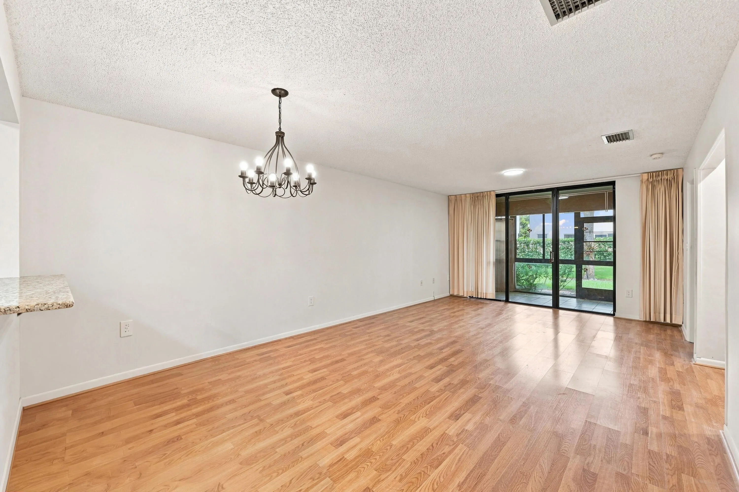 Living/dining