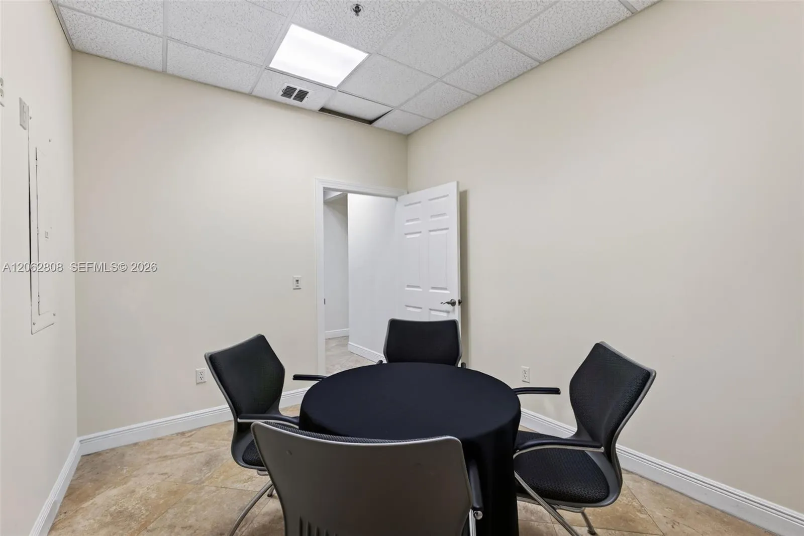 Property photo 31