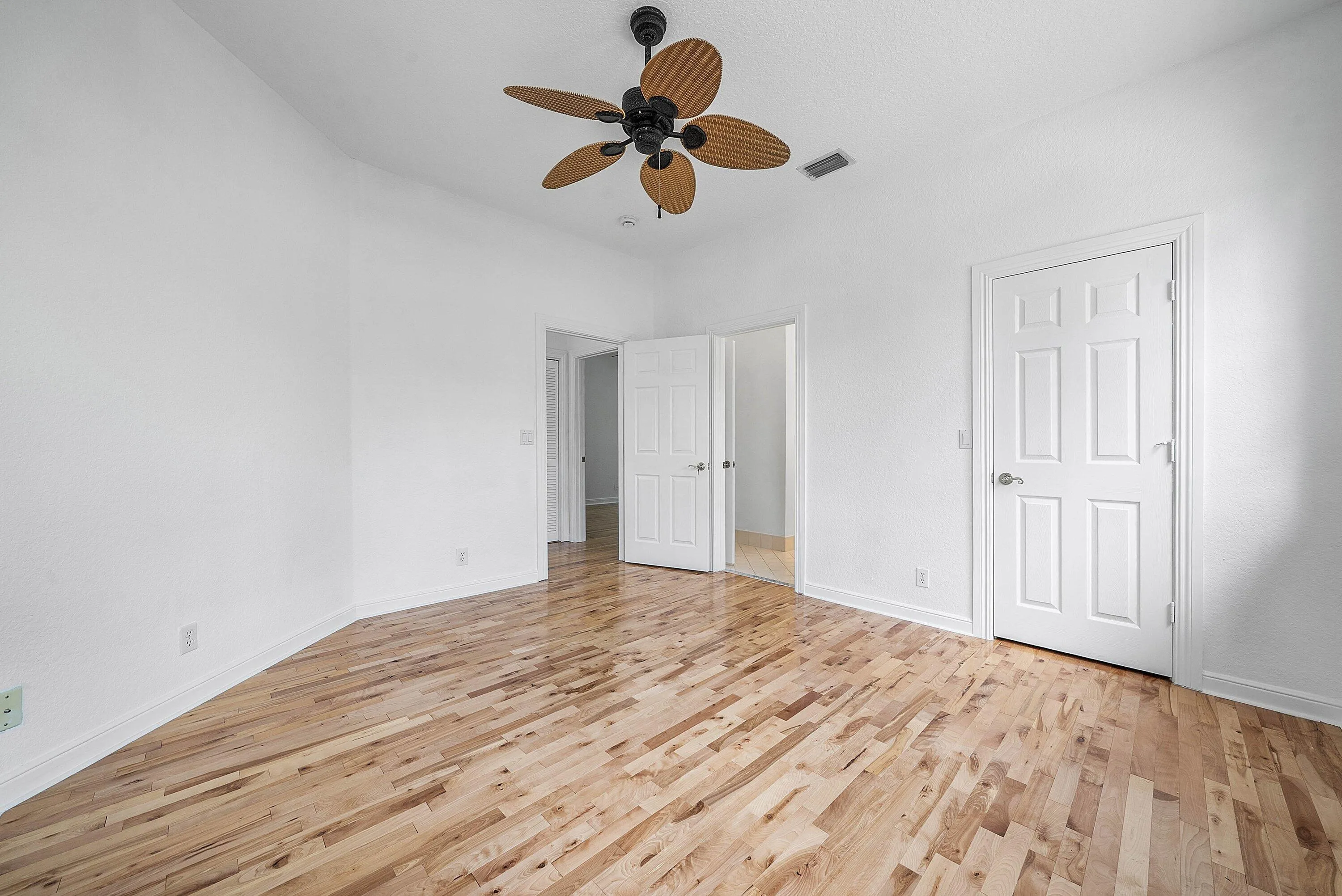 Property photo 63