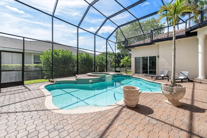 013-6543Northwest127thTerrace-Parkland-F