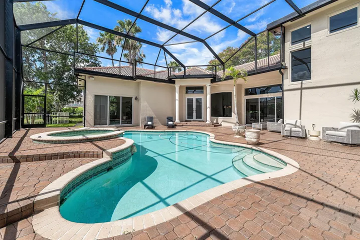 014-6543Northwest127thTerrace-Parkland-F