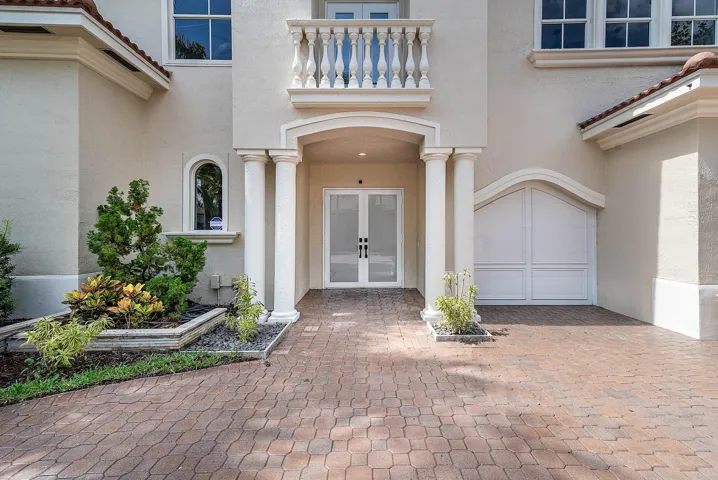 006-6543Northwest127thTerrace-Parkland-F