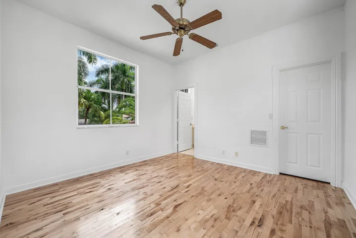 040-6543Northwest127thTerrace-Parkland-F
