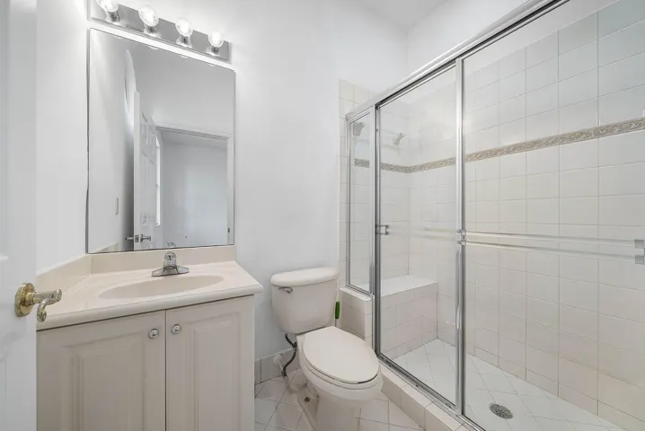 042-6543Northwest127thTerrace-Parkland-F