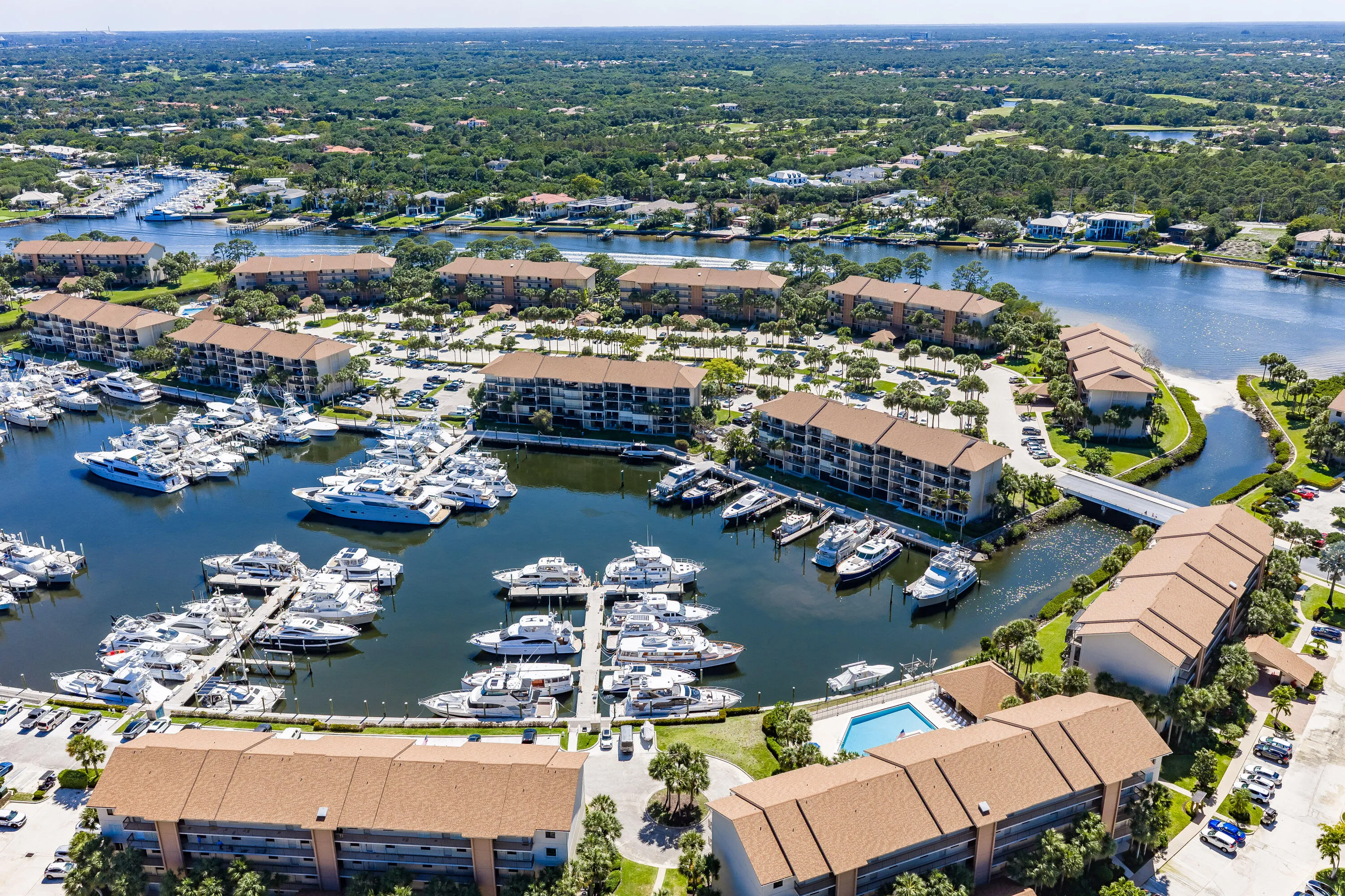 Marina Isles on Bluffs comunities_17